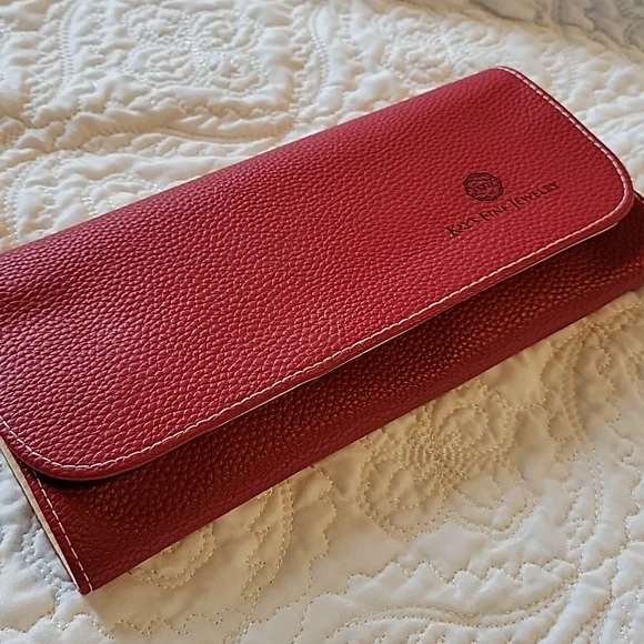 New! Jewelry travel case, red color NWOT - Picture 4 of 6